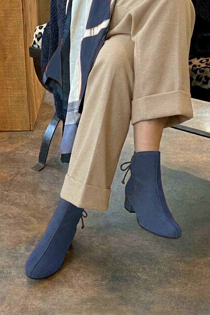 Women's denim blue back lace-up ankle boots with round toe and low block heel - Top view